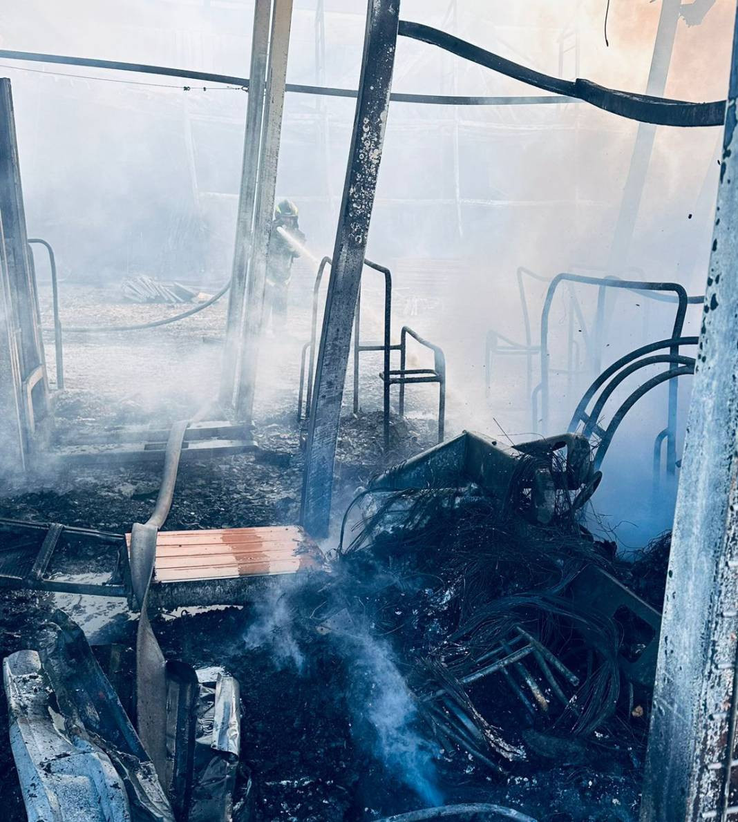 Rusya mağazayı füzeyle vurdu! Ölüler ve çok sayıda yaralı var - Resim: 20